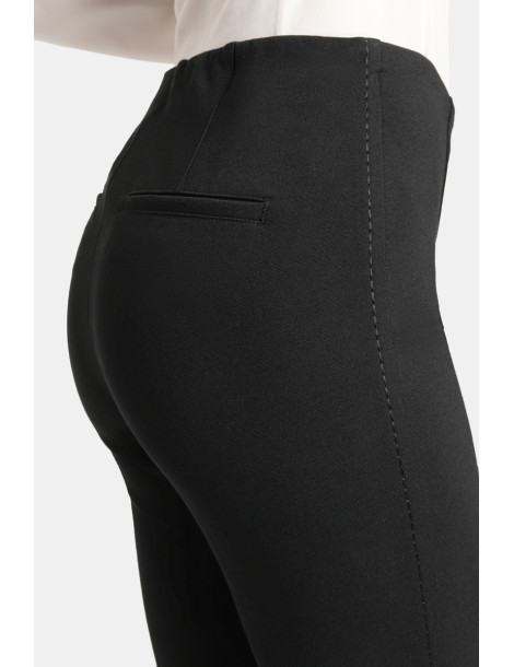 Pantalón negro tobillero de mujer, con cintura elastica - Cambio