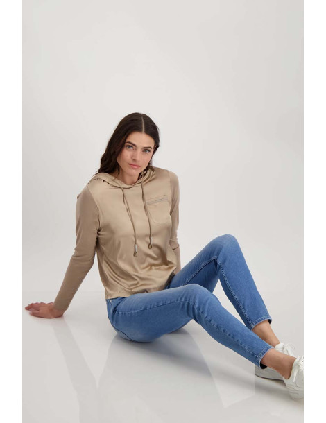 Camiseta con capucha para mujer - Monari